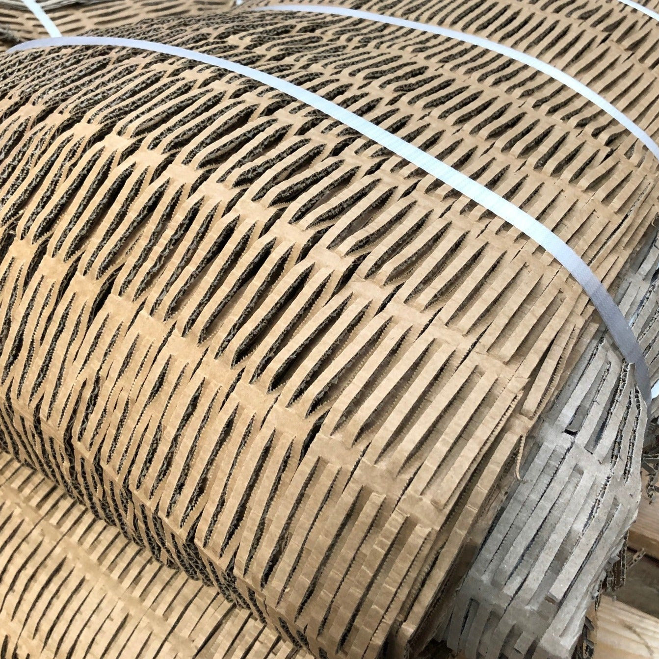 Shredded Cardboard 4kg Bundle